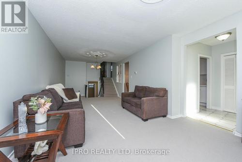 23 Benton Street, Brampton, ON - Indoor