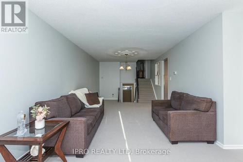 23 Benton Street, Brampton, ON - Indoor Photo Showing Other Room