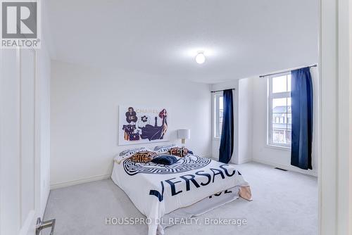 639 Fleetwood Drive, Oshawa, ON - Indoor Photo Showing Bedroom