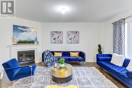 639 Fleetwood Drive, Oshawa, ON - Indoor Photo Showing Living Room With Fireplace