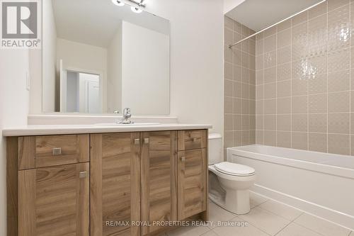 2923 Nakina Street, Pickering, ON - Indoor Photo Showing Bathroom