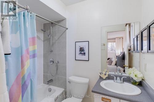 29 Justus Drive, Richmond Hill, ON - Indoor Photo Showing Bathroom