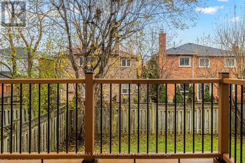 29 Justus Drive, Richmond Hill, ON - Outdoor With Deck Patio Veranda