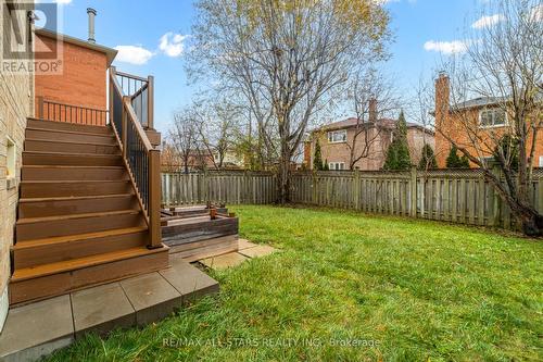 29 Justus Drive, Richmond Hill, ON - Outdoor