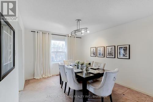 29 Justus Drive, Richmond Hill, ON - Indoor Photo Showing Dining Room