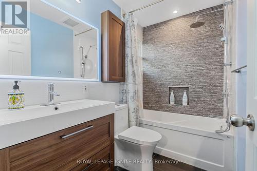 44 Coral Harbour Crescent, Markham, ON - Indoor Photo Showing Bathroom