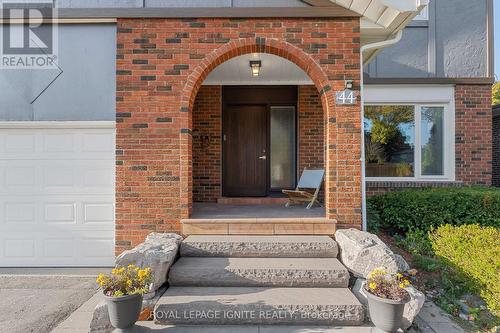 44 Coral Harbour Crescent, Markham, ON - Outdoor