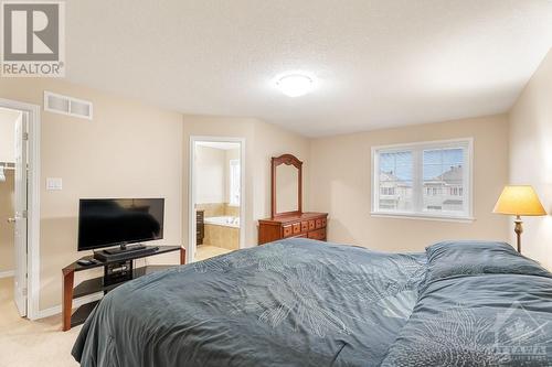 594 Barrick Hill Road, Kanata, ON - Indoor Photo Showing Bedroom