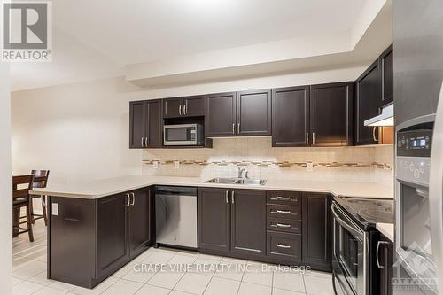 594 Barrick Hill Road, Ottawa, ON - Indoor Photo Showing Kitchen With Double Sink