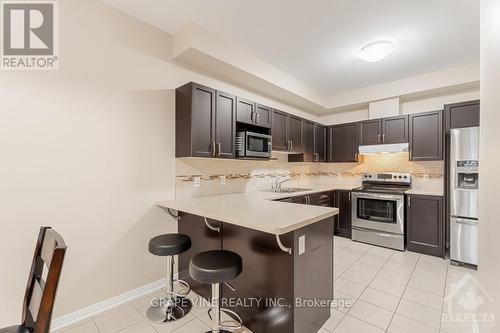 594 Barrick Hill Road, Ottawa, ON - Indoor Photo Showing Kitchen