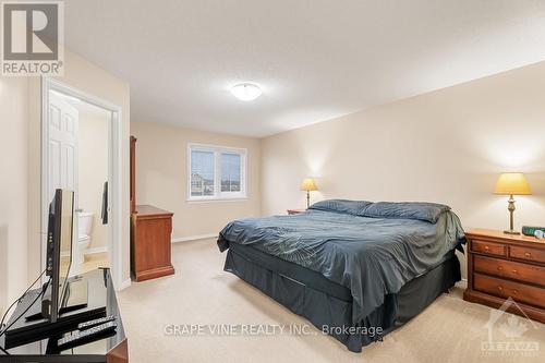 594 Barrick Hill Road, Ottawa, ON - Indoor Photo Showing Bedroom