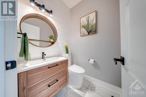 1120 Northgraves Crescent, Ottawa, ON - Indoor Photo Showing Bathroom