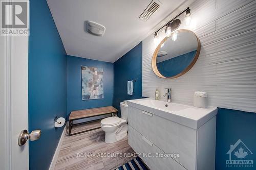 1120 Northgraves Crescent, Ottawa, ON - Indoor Photo Showing Bathroom