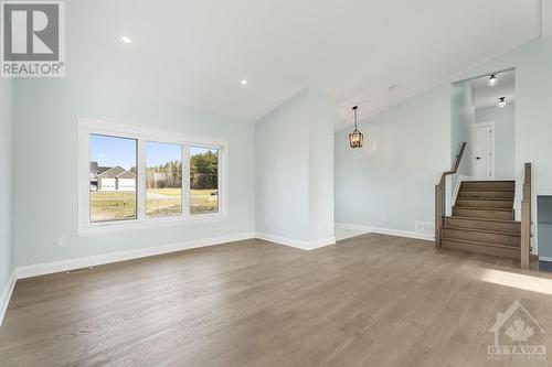 10076 Nation River Road, South Mountain, ON - Indoor Photo Showing Other Room