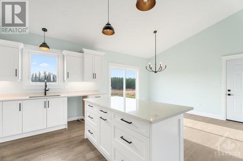 10076 Nation River Road, South Mountain, ON - Indoor Photo Showing Kitchen With Upgraded Kitchen