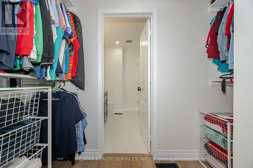 35 Forestgrove Circle, Brampton, ON - Indoor With Storage