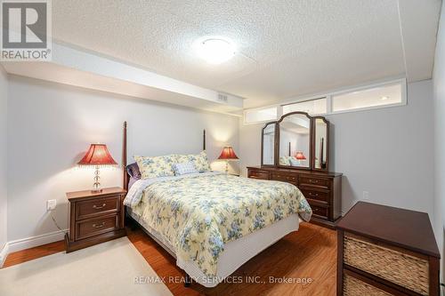 35 Forestgrove Circle, Brampton, ON - Indoor Photo Showing Bedroom