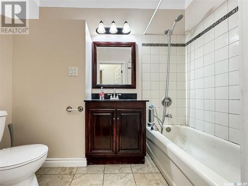 1452 99Th Street, North Battleford, SK - Indoor Photo Showing Bathroom