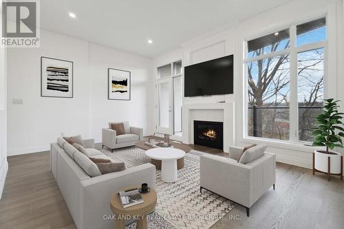 11 - 495 Oakridge Drive, London, ON - Indoor Photo Showing Living Room With Fireplace