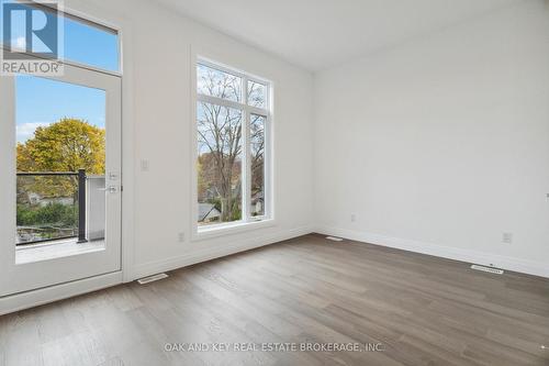 11 - 495 Oakridge Drive, London, ON - Indoor Photo Showing Other Room