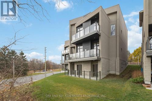 11 - 495 Oakridge Drive, London, ON - Outdoor With Balcony