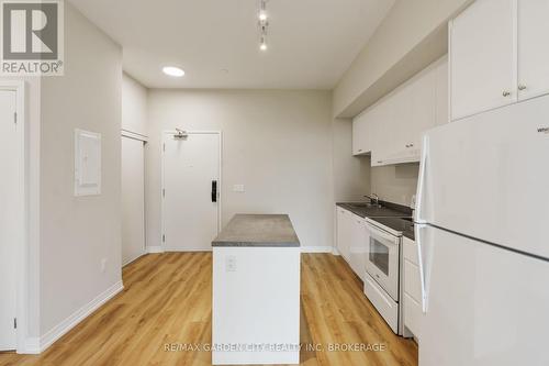 Up29 - 50 Herrick Avenue, St. Catharines (456 - Oakdale), ON - Indoor Photo Showing Kitchen