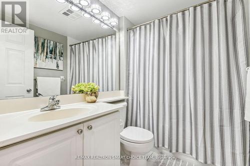 306 - 35 Finch Avenue E, Toronto, ON - Indoor Photo Showing Bathroom