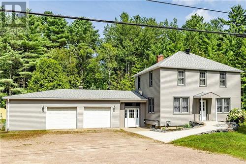 32750 Highway 17, Deep River (511 - Chalk River And Laurentian Hills South), ON - Outdoor