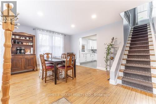 32750 Highway 17, Deep River (511 - Chalk River And Laurentian Hills South), ON - Indoor Photo Showing Dining Room