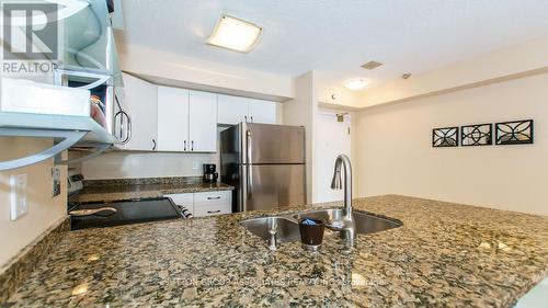 603 - 25 Grenville Street, Toronto, ON - Indoor Photo Showing Kitchen With Double Sink With Upgraded Kitchen