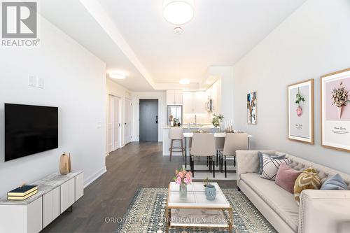 808 - 3220 William Coltson Avenue, Oakville, ON - Indoor Photo Showing Living Room