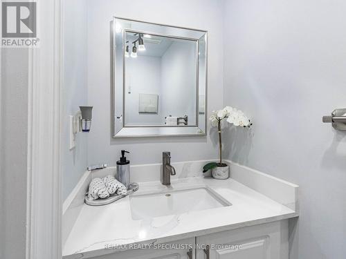 343 Via Carmine Avenue, Vaughan, ON - Indoor Photo Showing Bathroom