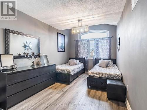 343 Via Carmine Avenue, Vaughan, ON - Indoor Photo Showing Bedroom