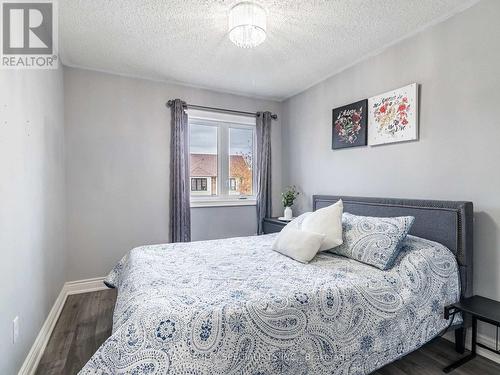 343 Via Carmine Avenue, Vaughan, ON - Indoor Photo Showing Bedroom