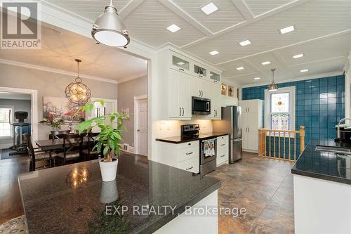 49 First Street, Orangeville, ON - Indoor Photo Showing Kitchen