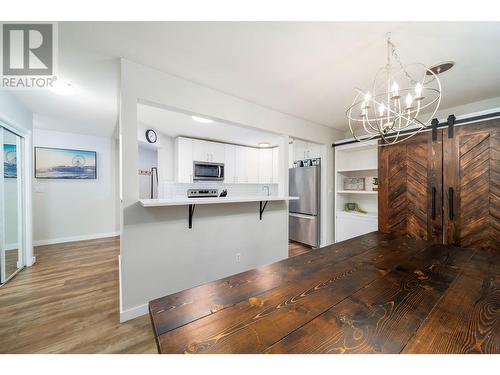 575 Doyle Avenue Unit# 102, Kelowna, BC - Indoor Photo Showing Kitchen