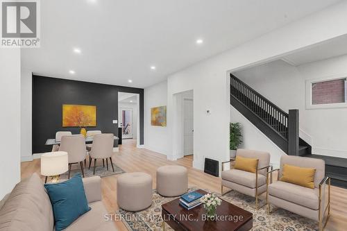 200 Stewart Street, Peterborough, ON - Indoor Photo Showing Living Room