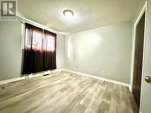 33 Deerfield Parkway, Thorold (556 - Allanburg/Thorold South), ON - Indoor Photo Showing Other Room