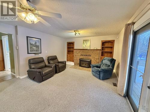 2850 Gavlin Road, Quesnel, BC - Indoor With Fireplace