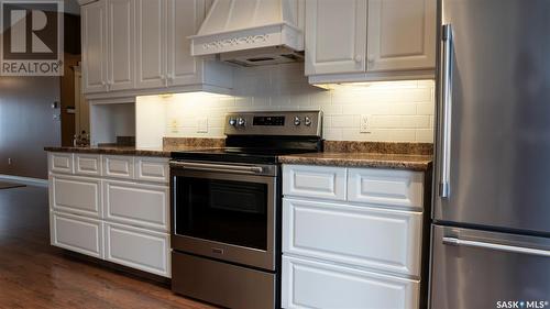 14 Good Spirit Crescent, Yorkton, SK - Indoor Photo Showing Kitchen