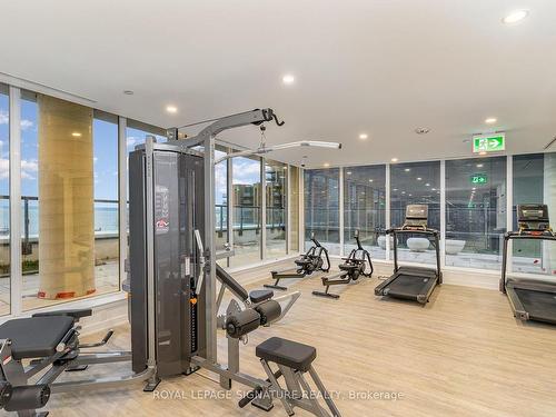 304-370 Martha St, Burlington, ON - Indoor Photo Showing Gym Room