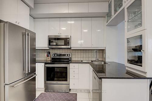 602-80 Absolute Ave, Mississauga, ON - Indoor Photo Showing Kitchen With Upgraded Kitchen