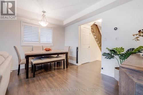 303 Yates Drive, Milton, ON - Indoor Photo Showing Dining Room