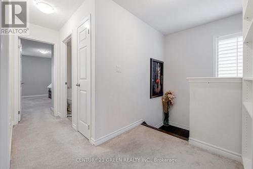 303 Yates Drive, Milton, ON - Indoor Photo Showing Other Room