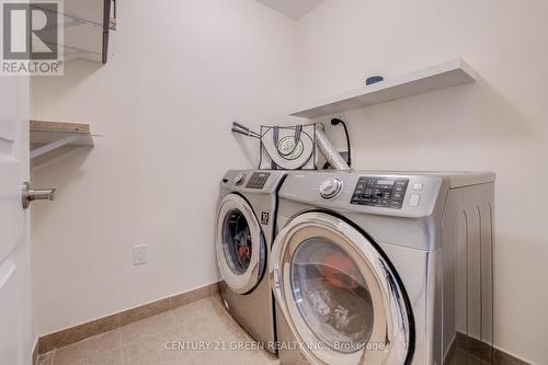 303 Yates Drive, Milton, ON - Indoor Photo Showing Laundry Room