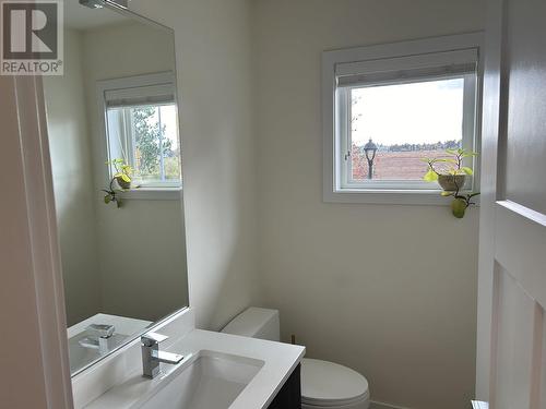 30 9680 Alexandra Road, Richmond, BC - Indoor Photo Showing Bathroom