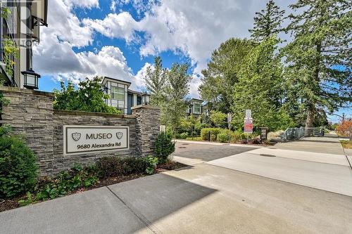 30 9680 Alexandra Road, Richmond, BC - Outdoor