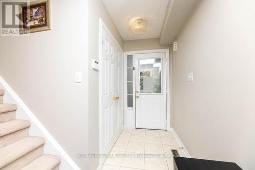 21 Baywell Crescent, Aurora, ON - Indoor Photo Showing Other Room