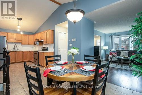 8 Dawn Ridge Drive, Kitchener, ON - Indoor Photo Showing Dining Room