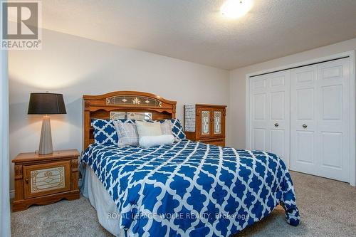 8 Dawn Ridge Drive, Kitchener, ON - Indoor Photo Showing Bedroom